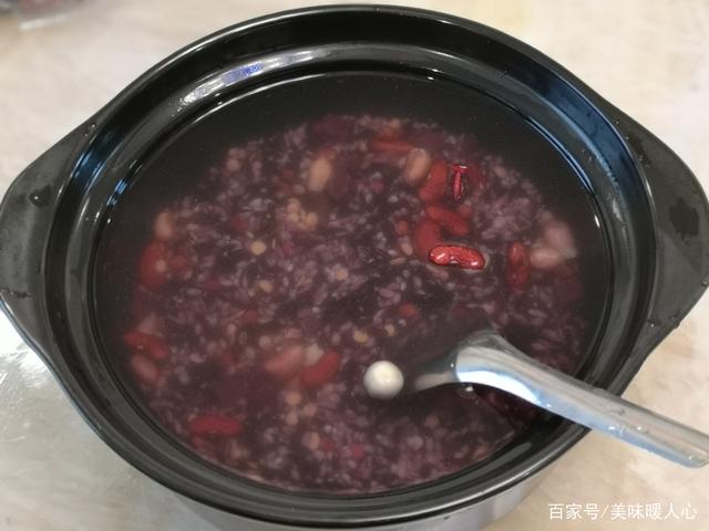 产妇能喝黑米粥吗(产妇能喝黑米粥吗?)